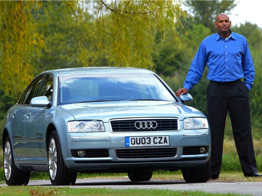  Audi A8 4.2 Quattro (D3) 2003 года  (UK) (фото 1 из 1)
